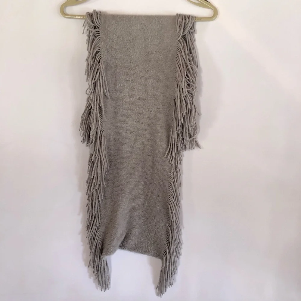 Saks Fifth Avenue Grey Infinity Scarf Double Hem Fringe
